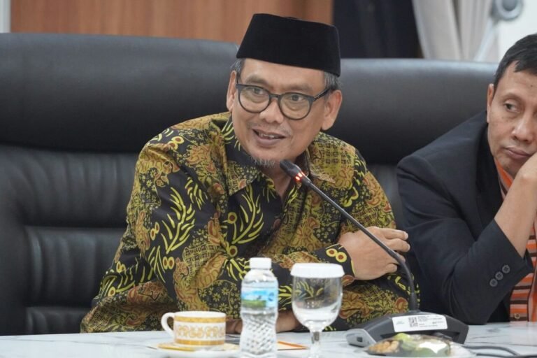 Fikri Faqih Terima Aspirasi Mahasiswa UIN, Dorong Kolaborasi Riset Legislatif dan Dunia Akademik
