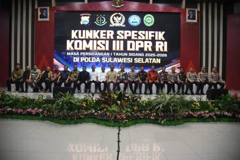 Komisi III Dukung Rencana Presiden Bentuk Tim Reformasi Polri