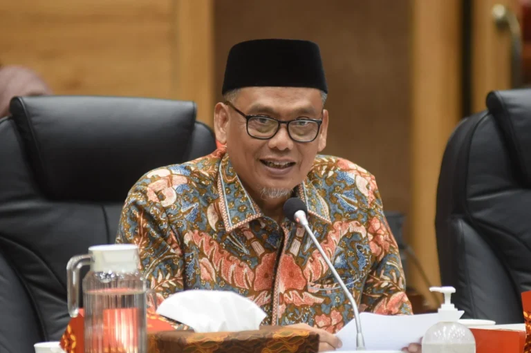 Peringatan Hari Santri, Komisi X DPR RI Minta Revisi UU Sisdiknas Tidak Abaikan UU Pesantren dan Kesetaraan Hak Guru